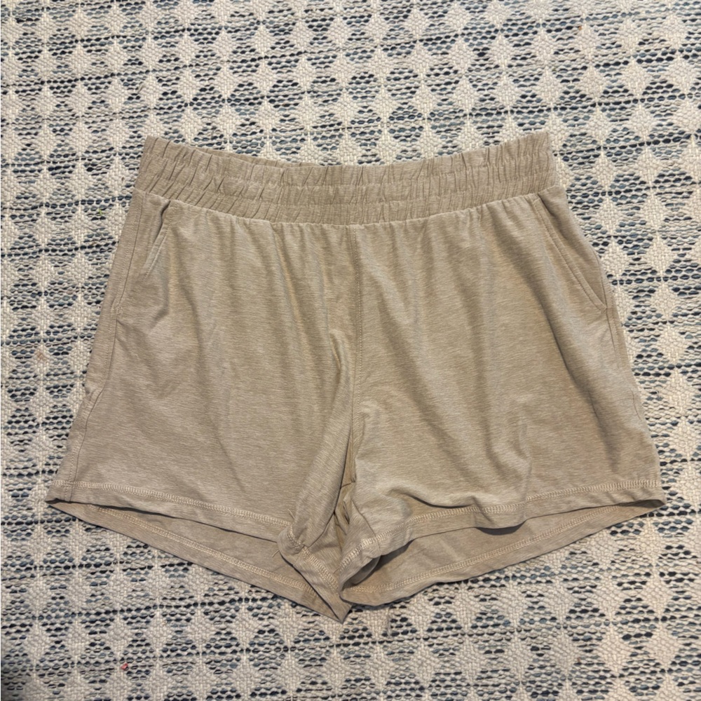 ATHLETIC WORKS  Buttercore Heathered beige size L (12-14) NWOT